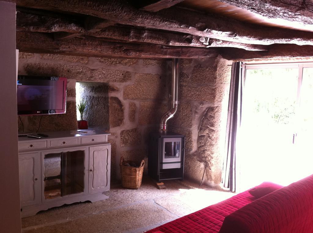 Eira Das Carvalhas Penafiel Room photo